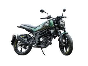 Benelli Leoncino 125 en colores negro y verde, vista lateral destacando su diseño compacto y deportivo