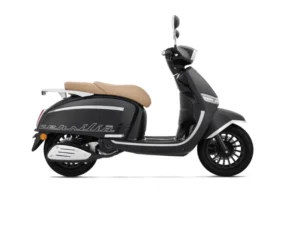 Keeway Versilia 125 en color negro