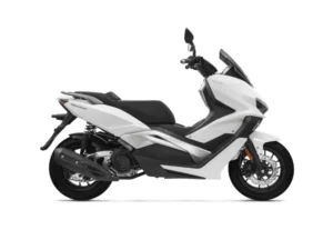 Keeway Vieste 125 en color blanco