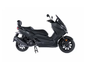 MITT GTS 125/330 moto en color negro, maxiscooter GT con diseño deportivo y elegante.